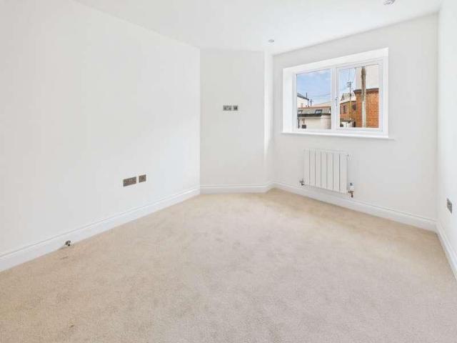 Flat for sale in Budlake, Devon