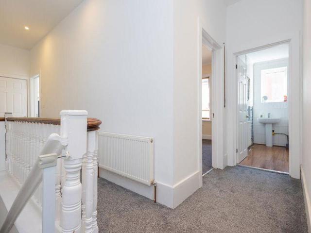 Flat for sale in Boscombe, Bournemouth