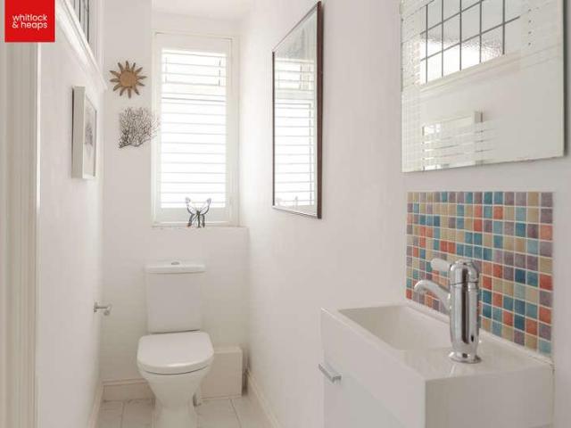 Flat for sale in Aldrington