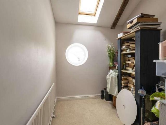 Flat for sale in The Maltings, Shaftesbury