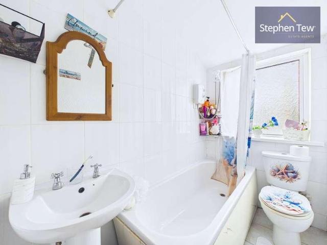 Flat for sale in Hawes Side, Blackpool