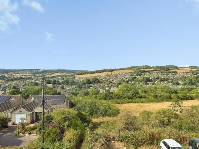 Flat for sale in Stroud, School House