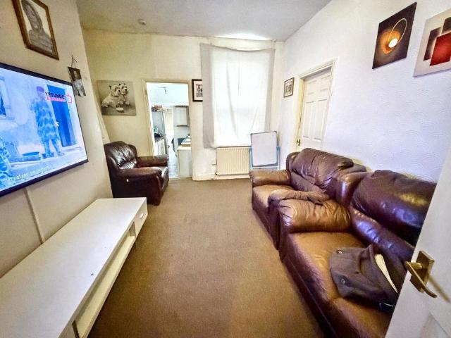 Flat for sale in Bensham, Gateshead