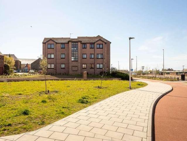 Flat for sale in Westport, Arbroath