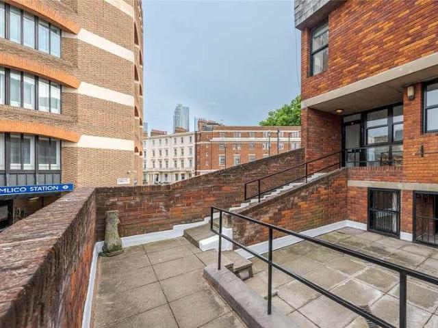 Flat for sale in Lillington Gardens Estate, Pimlico