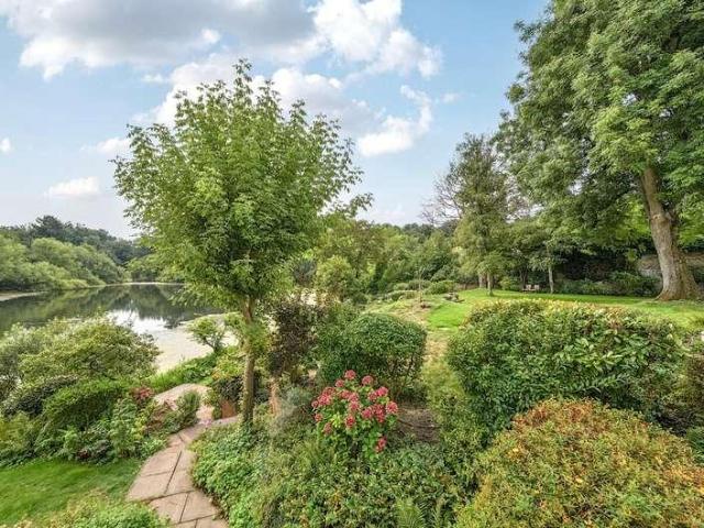 Flat for sale in North End, West Hampstead