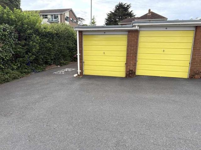 Flat for sale in Budlake, Devon