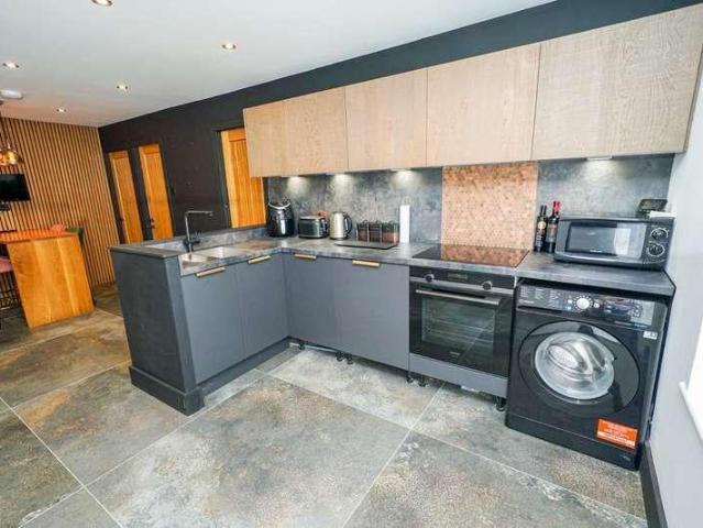 Flat for sale in Leighton-Linslade, Linslade