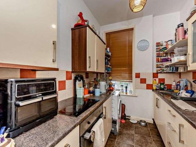 Flat for sale in Silverhill, Guestling Green