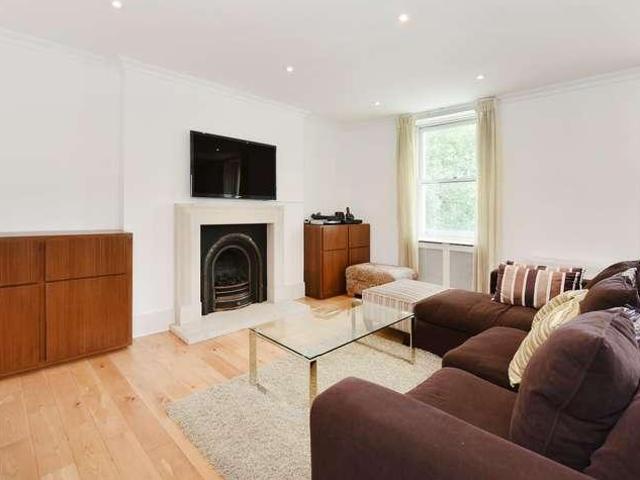 Flat for sale in Marylebone, Greater London