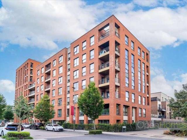 Flat for sale in Colindale Gardens, Greater London