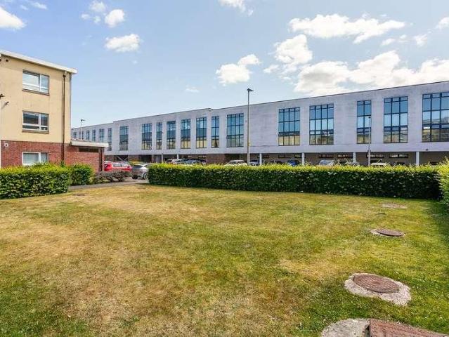Flat for sale in Chesser, Slateford