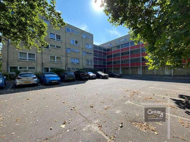 Flat for sale in St Mary's, City Of Southampton