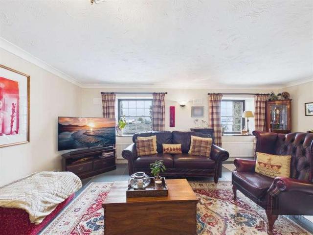 Flat for sale in Torpoint