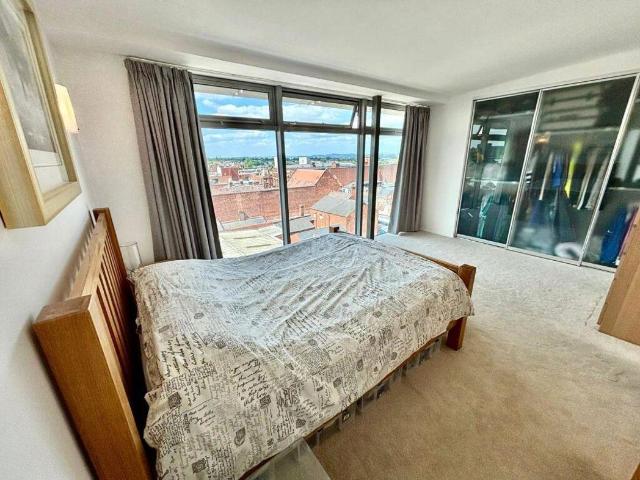 Flat for sale in Jewellery Quarter, West Midlands