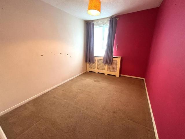 Flat for sale in Cliftonville, Weston-super-Mare