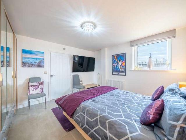 Flat for sale in Derby, Castlefields