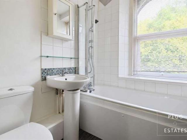 Flat for sale in Upton, Torquay