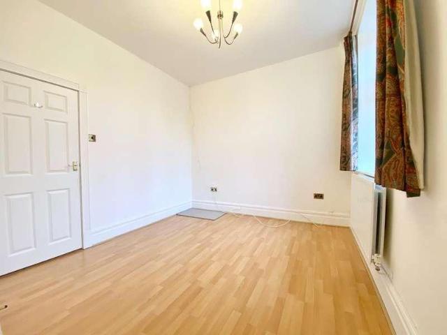 Flat for sale in Meltham, Isle Of Man
