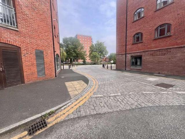 Flat for sale in Newtown, Two Mills