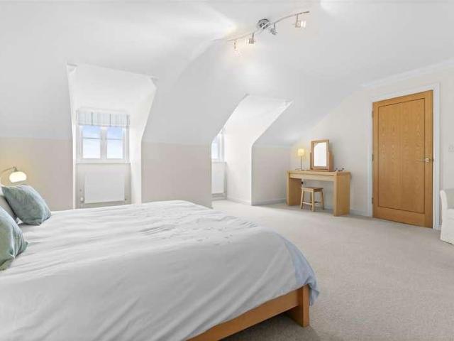 Flat for sale in Crumbles, Eastbourne