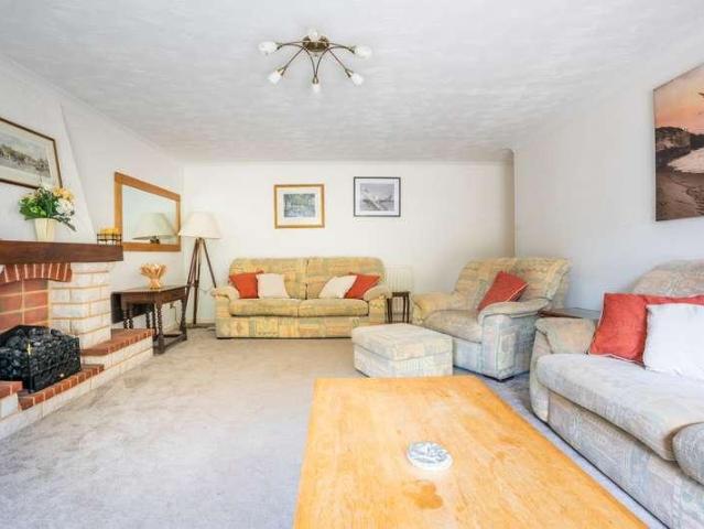 Flat for sale in Sandbanks, Poole