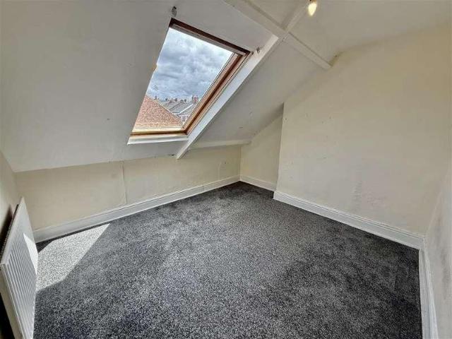 Flat for sale in Bensham, Tyne And Wear