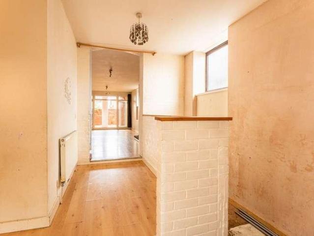 Flat for sale in Iford, Bournemouth