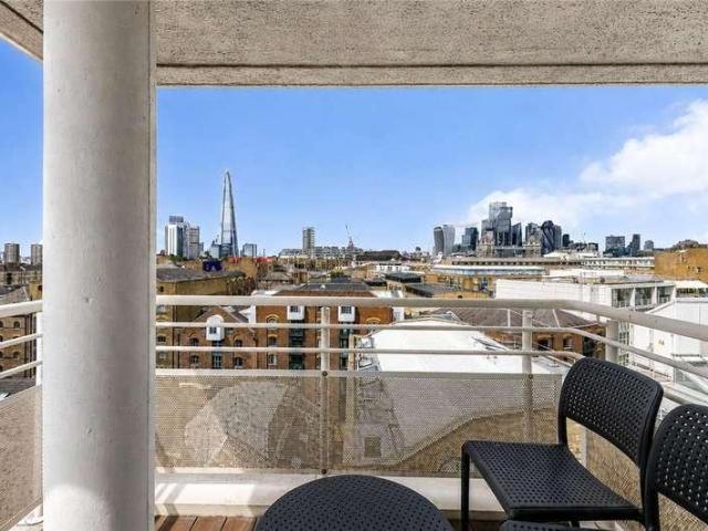 Flat for sale in Bermondsey, Greater London