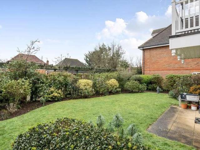 Flat for sale in Blackhills, Surrey