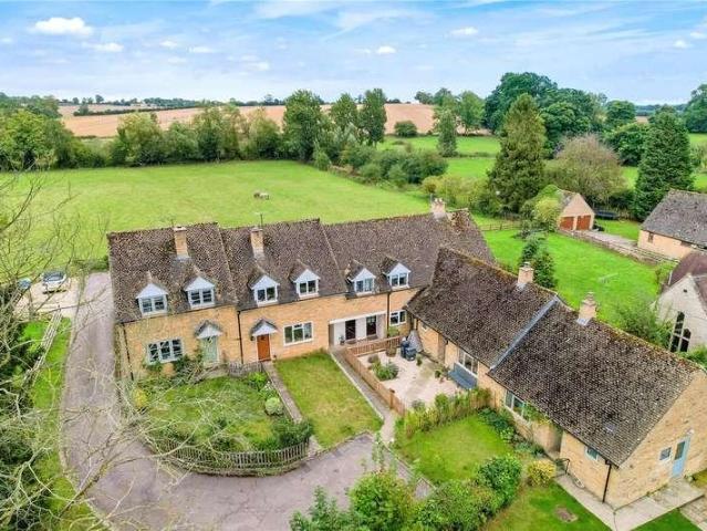 Flat for sale in Black Bourton, Oxfordshire