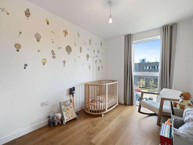 Flat for sale in Colindale Gardens, Greater London
