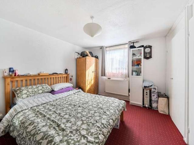 Flat for sale in Elthorne Estate, Greater London