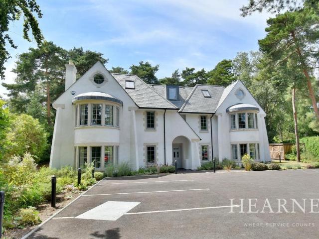 Flat for sale in Parley Cross, West Parley