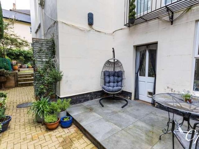 Flat for sale in Golden Valley, Gloucestershire