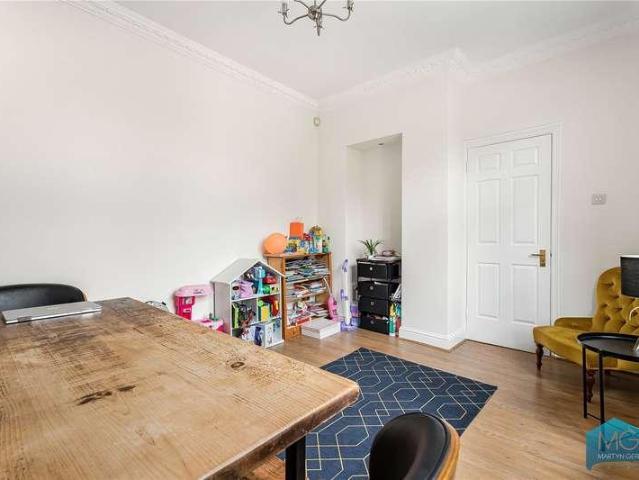 Flat for sale in Hadley Wood, Isle Of Man