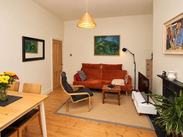 Flat for sale in Cowgate, Fenham