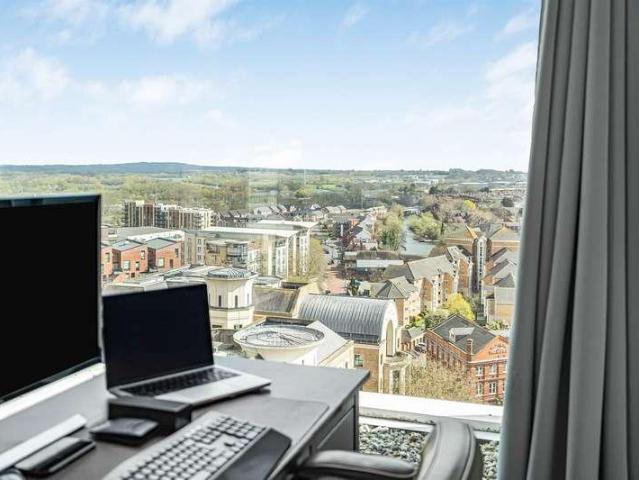 Flat for sale in Newtown, Reading