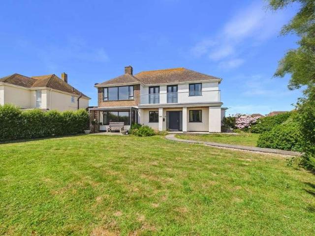 Flat for sale in West Worthing, Worthing