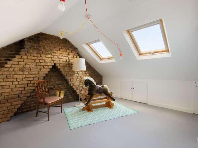Flat for sale in Leyton, Greater London