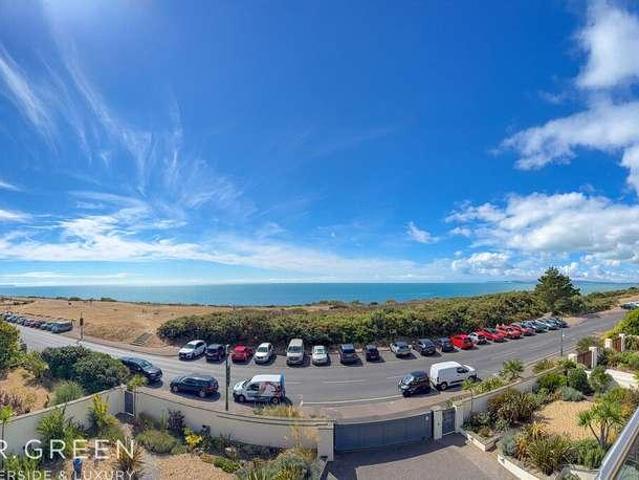Flat for sale in Boscombe, Bournemouth