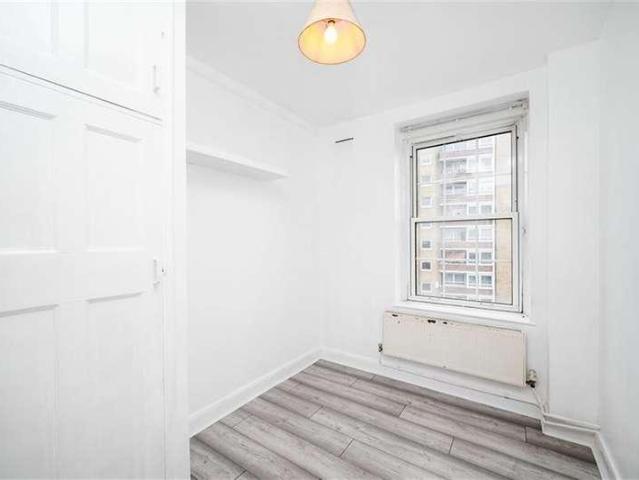 Flat for sale in Maitland Park, Greater London