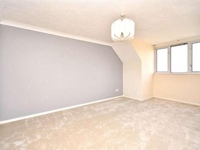 Flat for sale in St Anthony's Hill, Eastbourne