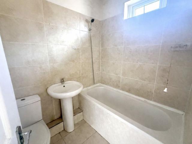 Flat for sale in Elswick, Tyne And Wear