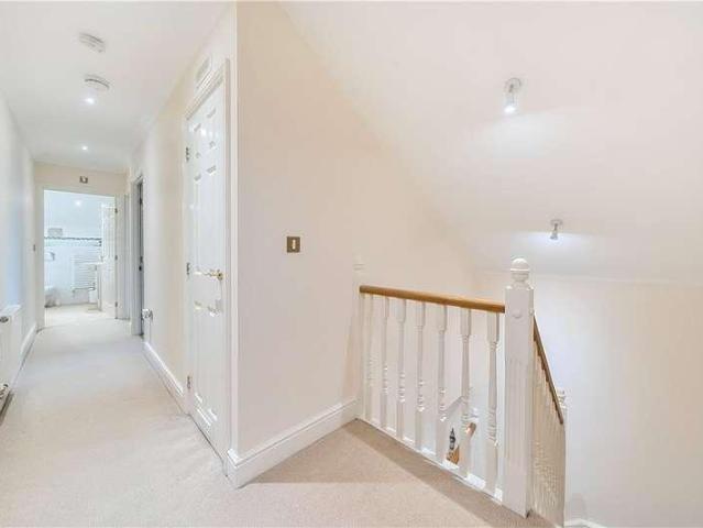 Flat for sale in Northwood, South Oxhey