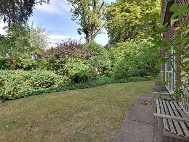 Flat for sale in Kidbrooke, Greater London