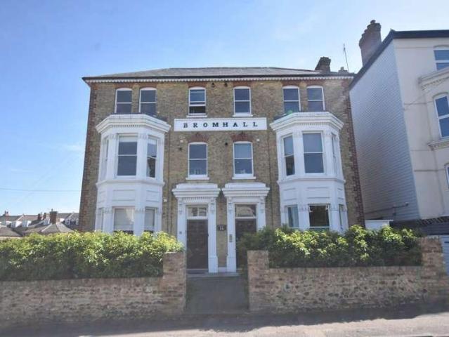 Flat for sale in Dumpton Gap, Acol