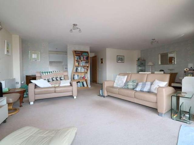 Flat for sale in Cardiff International Sports Village, Falcon Lodge