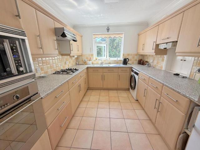 Flat for sale in Branksome Chine, Canford Cliffs