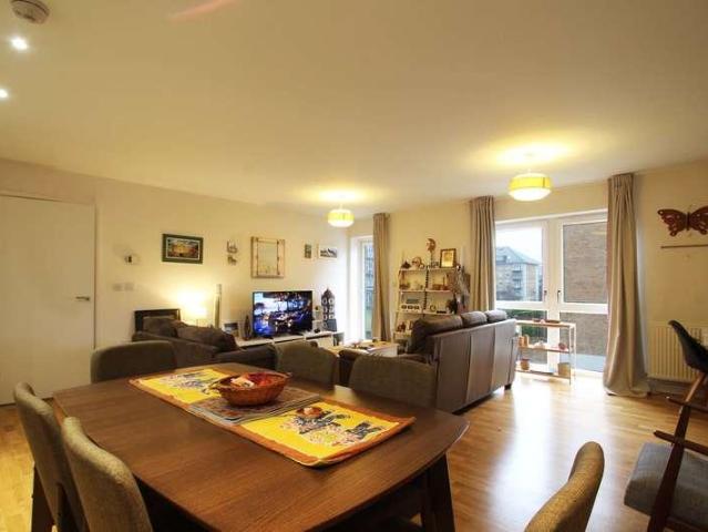 Flat for sale in West Drayton, West Drayton